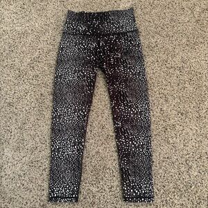 Camis Core Essential 7/8 deep sea dots leggings Size Medium